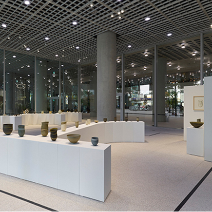 영국 도자기 100년의 길